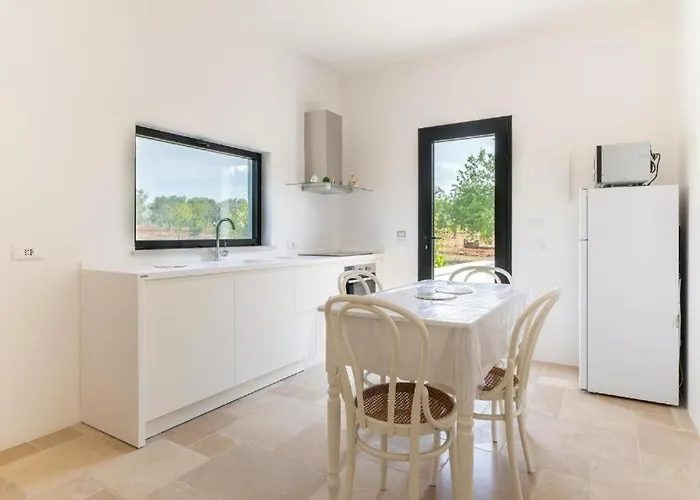 Il Trullo Bianco Molillo Willa Ostuni