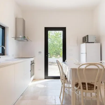 Il Trullo Bianco Molillo * Ostuni