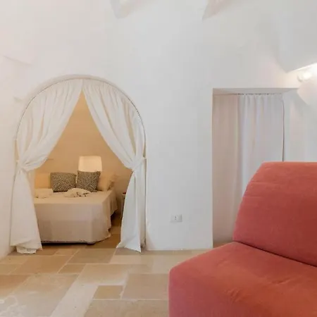 Villa Il Trullo Bianco Molillo *