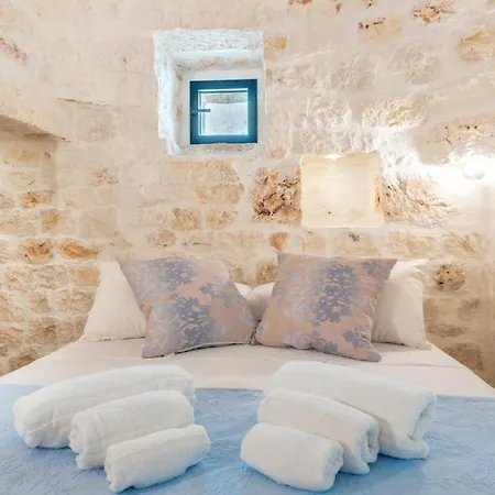 빌라 Il Trullo Bianco Molillo 오스투니